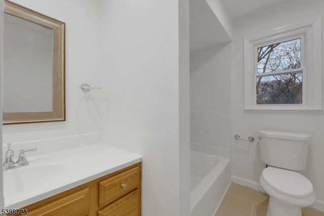 19 Courtland Dr, Wantage Twp., NJ 07461