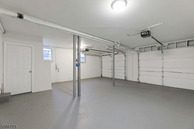 19 Courtland Dr, Wantage Twp., NJ 07461