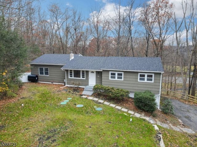 19 Courtland Dr, Wantage Twp., NJ 07461