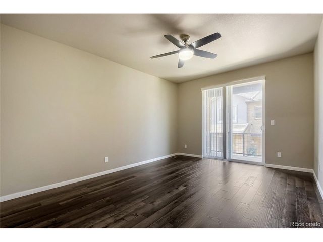 9004 E Caley Way, Englewood, CO 80111