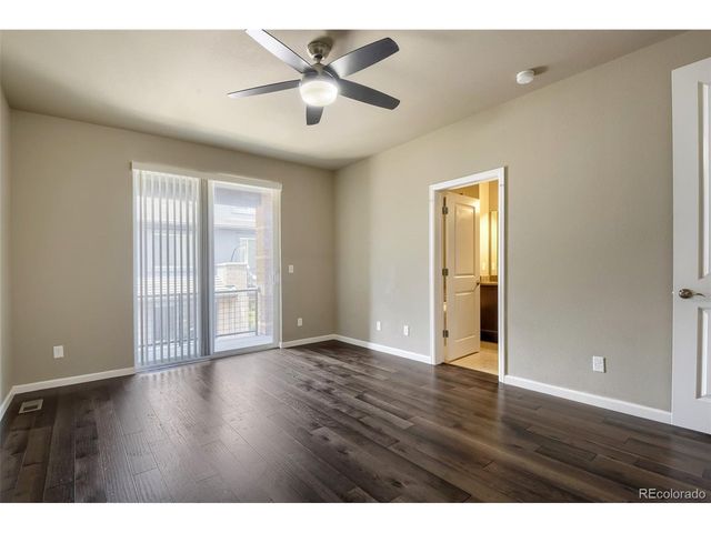 9004 E Caley Way, Englewood, CO 80111