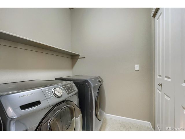 9004 E Caley Way, Englewood, CO 80111