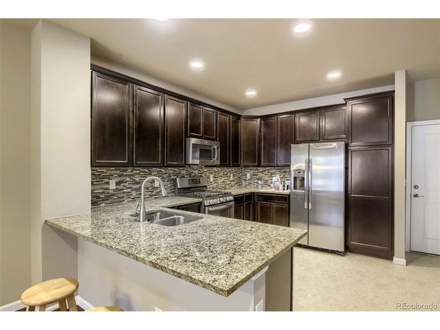 9004 E Caley Way, Englewood, CO 80111