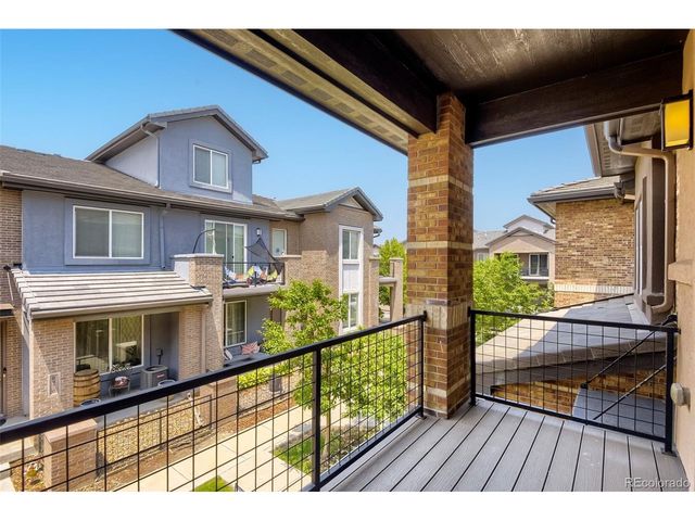 9004 E Caley Way, Englewood, CO 80111