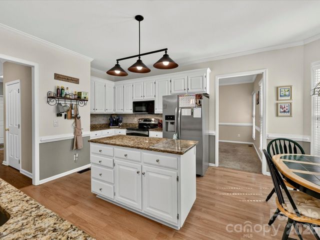 4411 Poplar Grove Drive, Charlotte, NC 28269