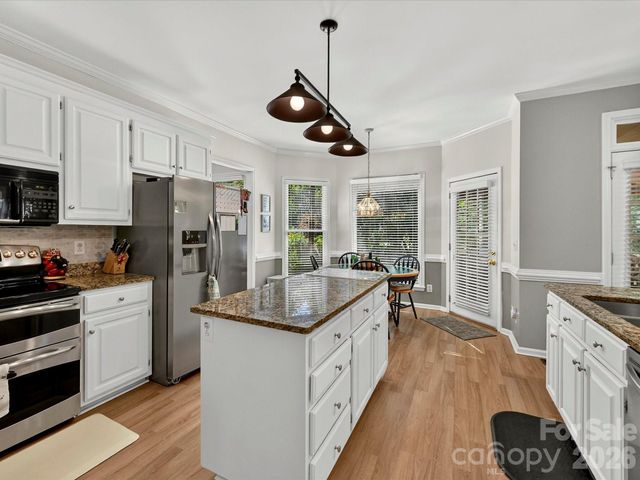 4411 Poplar Grove Drive, Charlotte, NC 28269