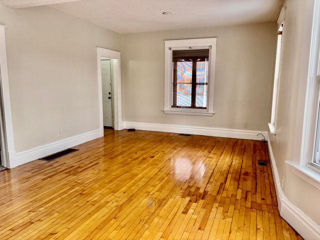 1641 Sanford Street, Muskegon, MI 49441