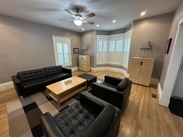 315 Windsor Street 315, Cambridge, MA 02141