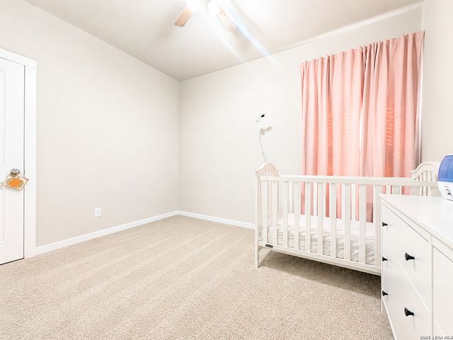8022 NEEDLE CRK, San Antonio, TX 78249