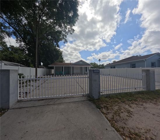 8507 N BROOKS STREET, Tampa, FL 33604