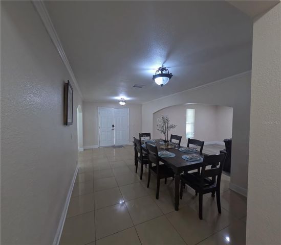 8507 N BROOKS STREET, Tampa, FL 33604