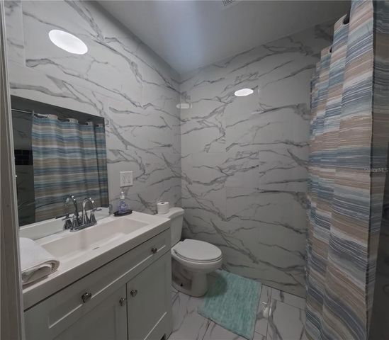 8507 N BROOKS STREET, Tampa, FL 33604