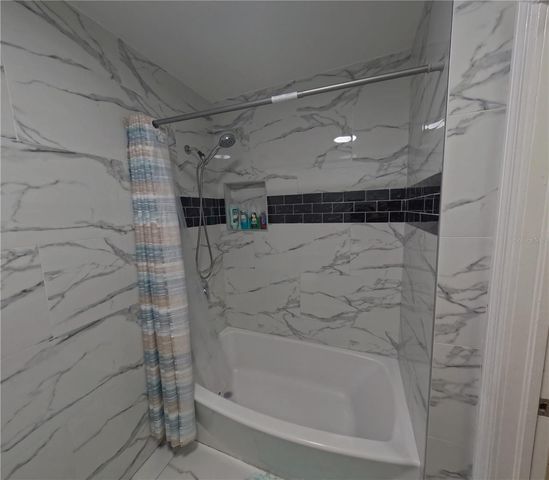 8507 N BROOKS STREET, Tampa, FL 33604