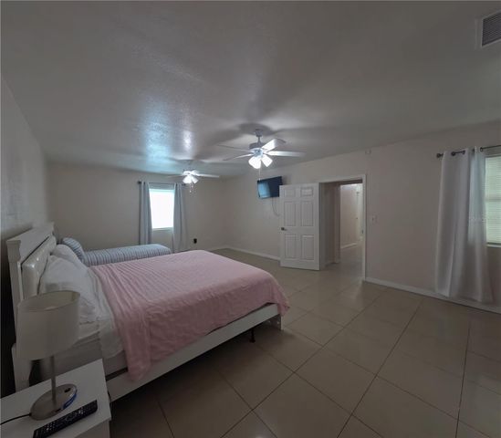 8507 N BROOKS STREET, Tampa, FL 33604