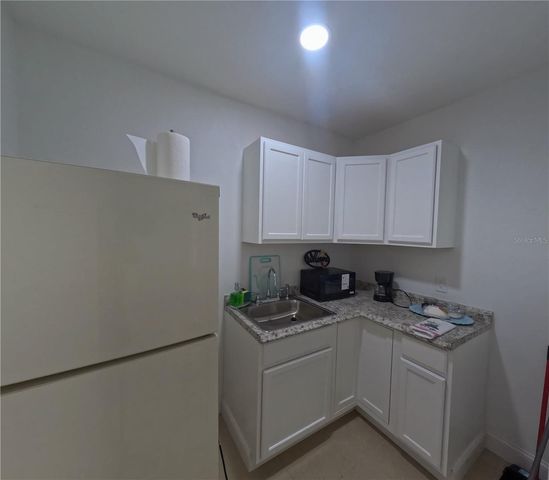 8507 N BROOKS STREET, Tampa, FL 33604