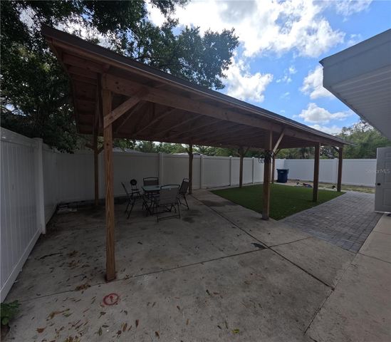 8507 N BROOKS STREET, Tampa, FL 33604