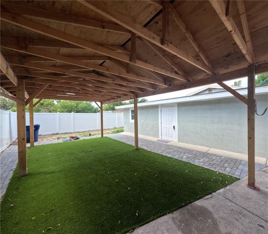 8507 N BROOKS STREET, Tampa, FL 33604