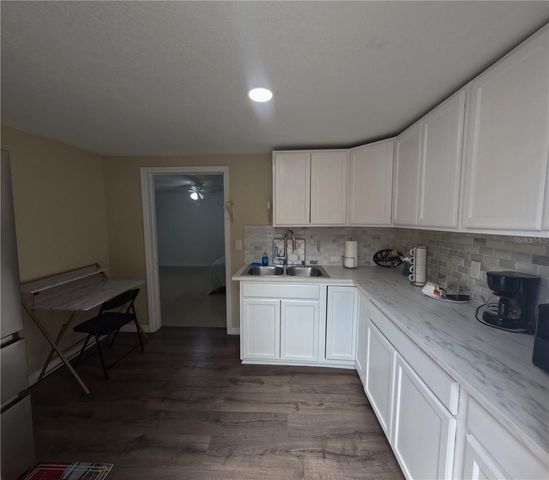 8507 N BROOKS STREET, Tampa, FL 33604