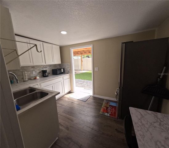 8507 N BROOKS STREET, Tampa, FL 33604