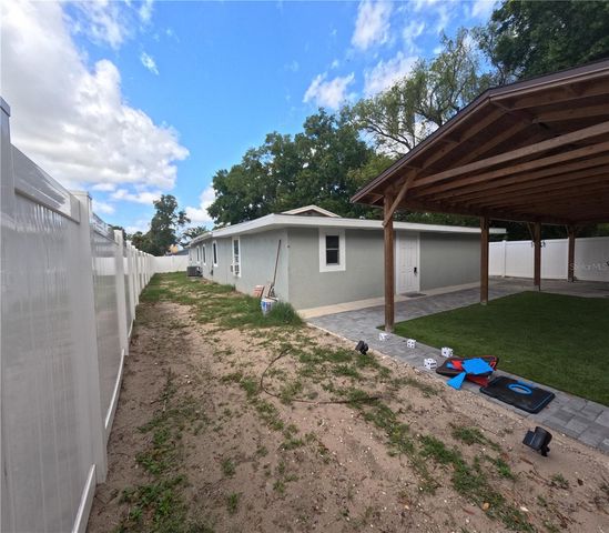 8507 N BROOKS STREET, Tampa, FL 33604