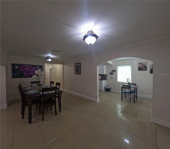 8507 N BROOKS STREET, Tampa, FL 33604