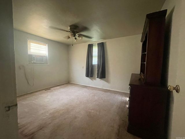 1001 Marion Avenue, Mena, AR 71953