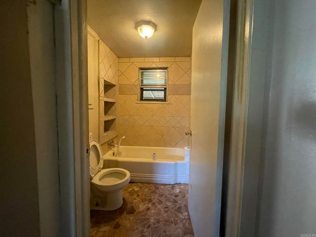 1001 Marion Avenue, Mena, AR 71953