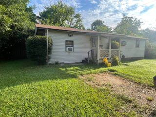 1001 Marion Avenue, Mena, AR 71953