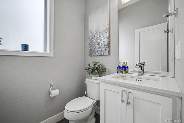 9761 Taylor River Circle, Littleton, CO 80125