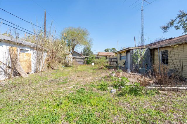 8101 Bendell Drive 770, Houston, TX 77017