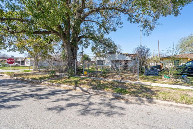 8101 Bendell Drive 770, Houston, TX 77017