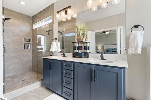718 Amherst Glen Drive, Greer, SC 29651