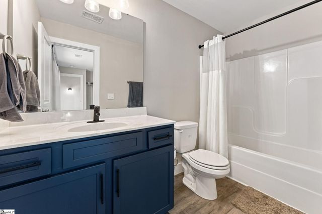 718 Amherst Glen Drive, Greer, SC 29651
