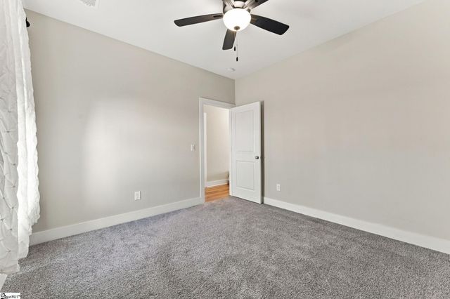 718 Amherst Glen Drive, Greer, SC 29651