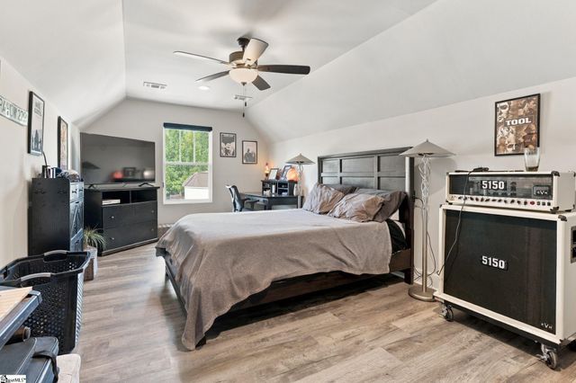 718 Amherst Glen Drive, Greer, SC 29651