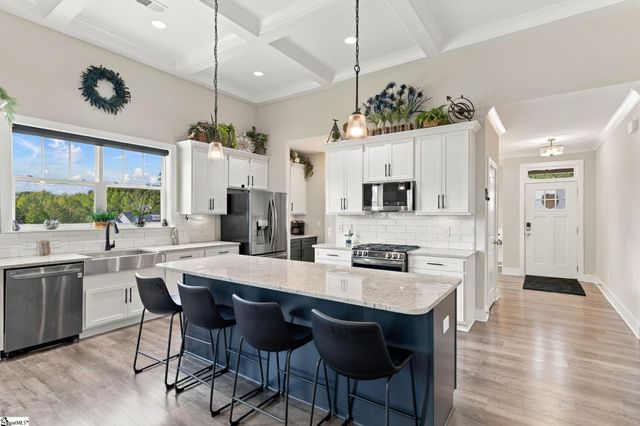 718 Amherst Glen Drive, Greer, SC 29651