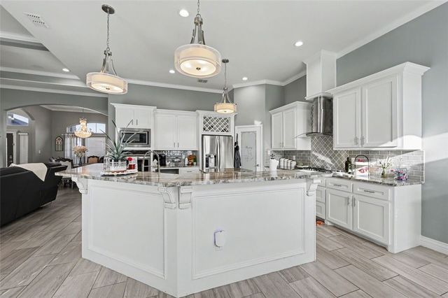 5701 Bella Di Giorno Dr, Corpus Christi, TX 78414