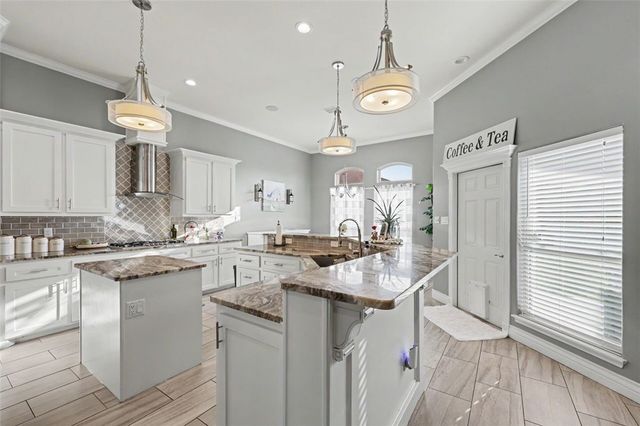 5701 Bella Di Giorno Dr, Corpus Christi, TX 78414