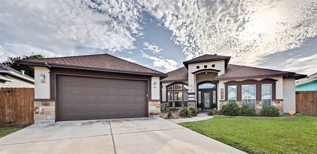 5701 Bella Di Giorno Dr, Corpus Christi, TX 78414
