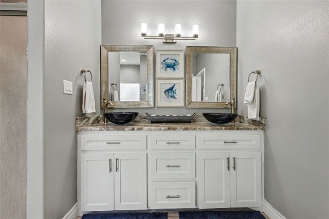 5701 Bella Di Giorno Dr, Corpus Christi, TX 78414