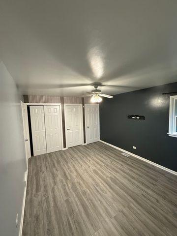 7410 East Avenue, Hanover Park, IL 60133