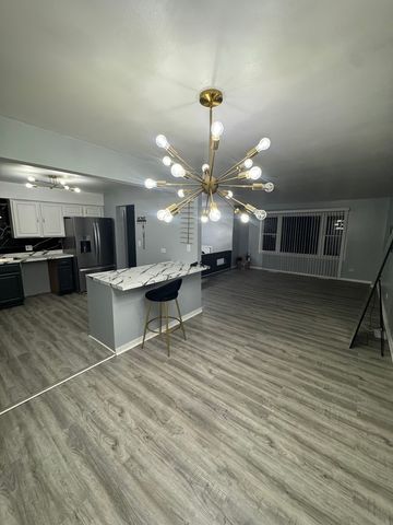 7410 East Avenue, Hanover Park, IL 60133