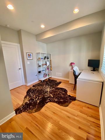 2135 MOUNTAIN ST, Philadelphia, PA 19145