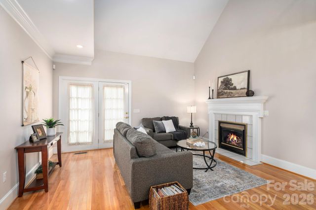 8 Sweet Gum Drive, Asheville, NC 28805