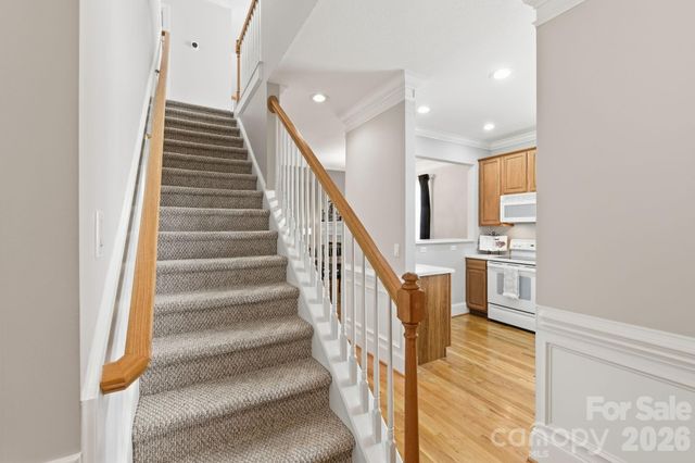 8 Sweet Gum Drive, Asheville, NC 28805