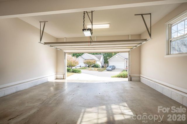 8 Sweet Gum Drive, Asheville, NC 28805