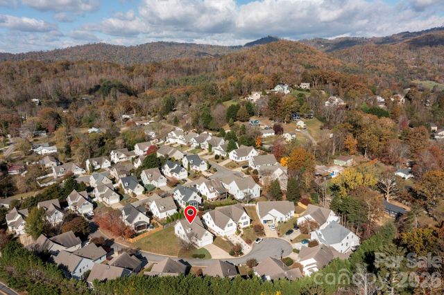 8 Sweet Gum Drive, Asheville, NC 28805