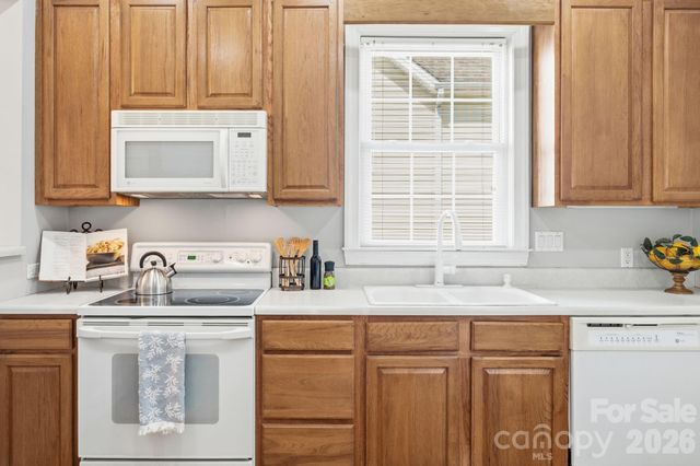 8 Sweet Gum Drive, Asheville, NC 28805