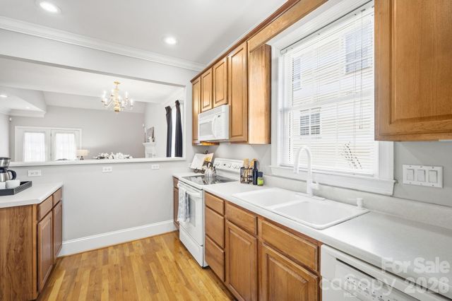 8 Sweet Gum Drive, Asheville, NC 28805