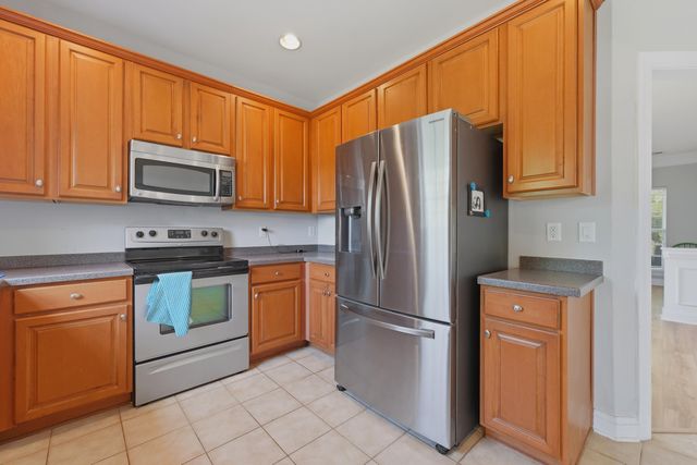 9652 Folklore Drive, Summerville, SC 29485